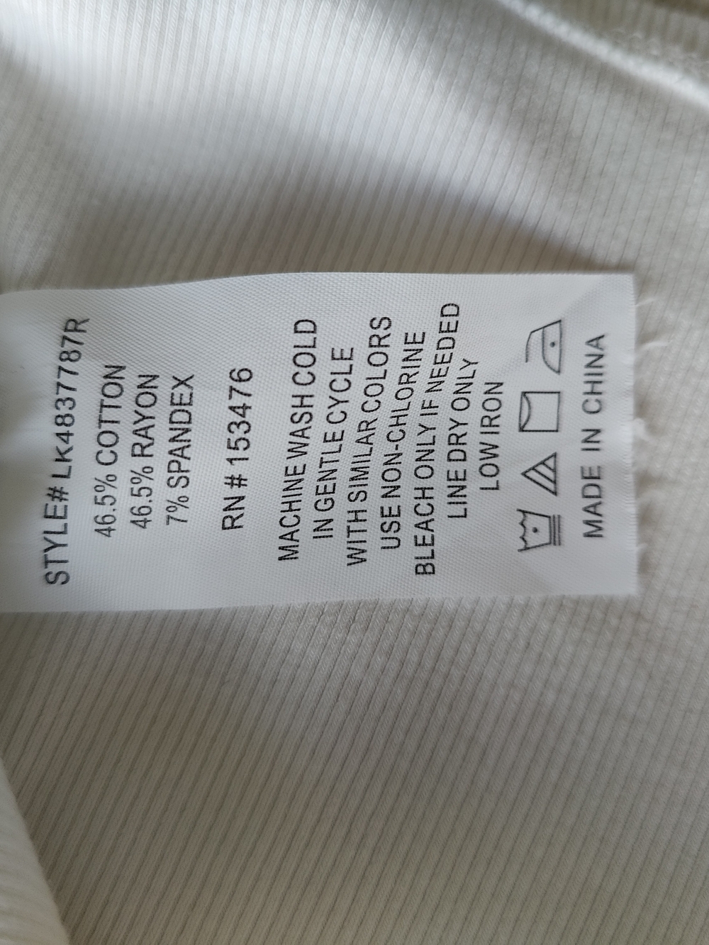 Love and Promises White Ribbed Ruffle V-Neck Top S - Picture 6 of 6